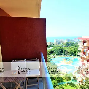 706-minerva-vista-al-mar-y-la-piscina-apartamento.hotelsinnerja.org/